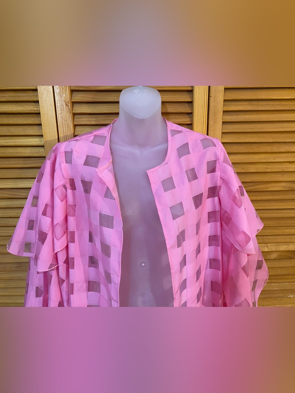 🎀Fun, gingham day jacket - Picture 2 of 8